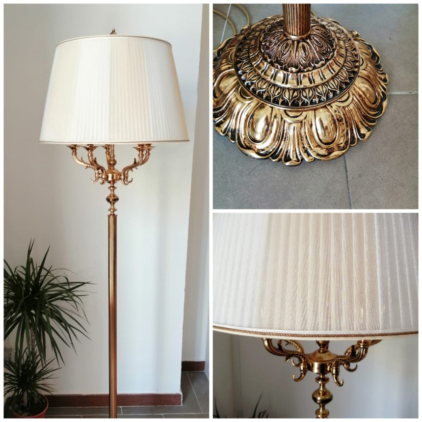 PIANTANA ACHILLE REALIZZATA IN OTTONE ORO FRANCESE CON PARALUME IN ORGANZA PLISSETTATO. ORO ANTICO,ORO FRANCESE,ORO LUCIDO,CROMO,NICKEL SATINATO,SILVER LUCIDO, SILVER ANTICHIZZATO,BIANCO, AVORIO ANTICHIZZATO.<br><br>BASE:BIANCO,AVORIO,NOCE,BIANCO CONSUMATO,AVORIO ANTICHIZZATO...PERSONALIZZATO<br><br>